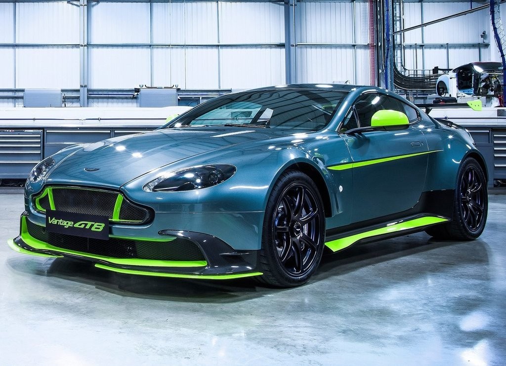 ASTON MARTIN VANTAGE GT8